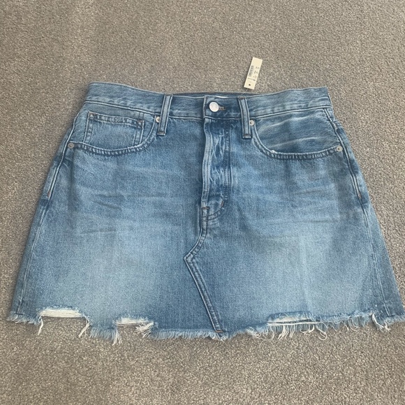 Madewell Dresses & Skirts - Madewell Denim Mini Skirt